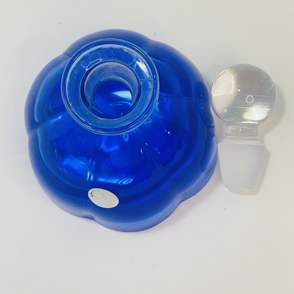 Collezione Glass Line Italy Crystal Cobalt Blue Scallop Perfume Bottle & Stopper - Picture 5 of 9
